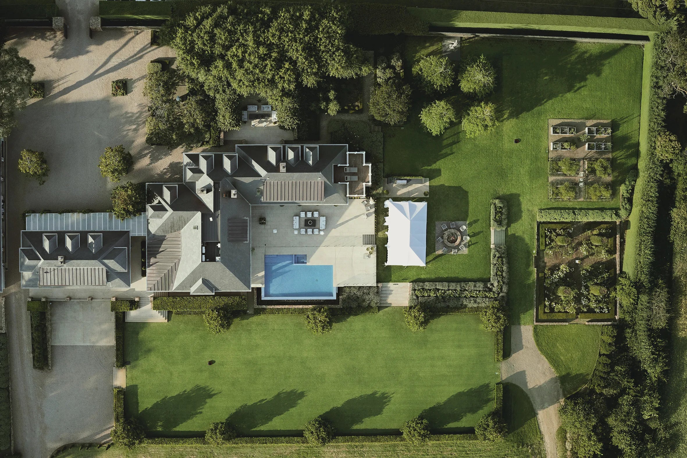 Navimow H206 robotmaaier tot 600m²